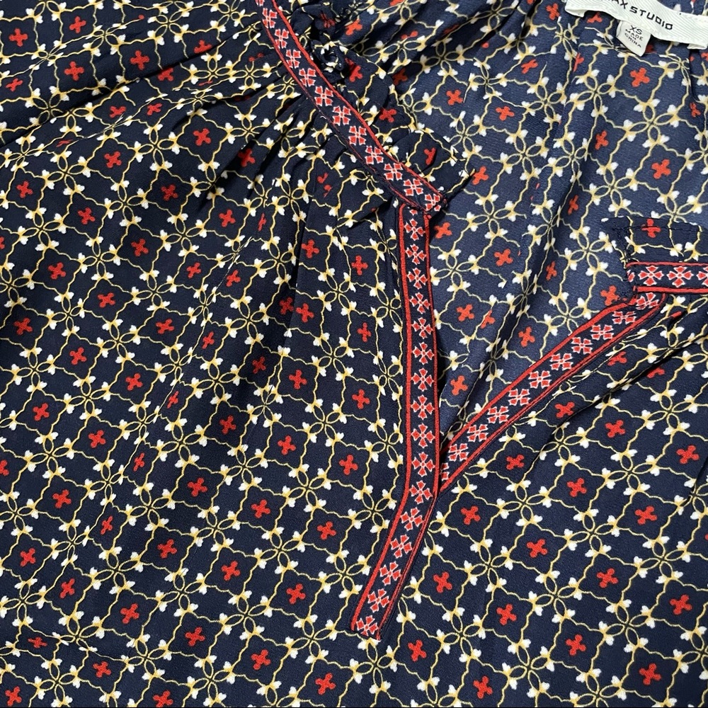 Max Studio Geo Print Flutter Sleeve Blouse - image 4